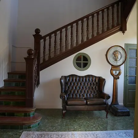 La Torre Casa Modernista Allotjament i esmorzar 3*