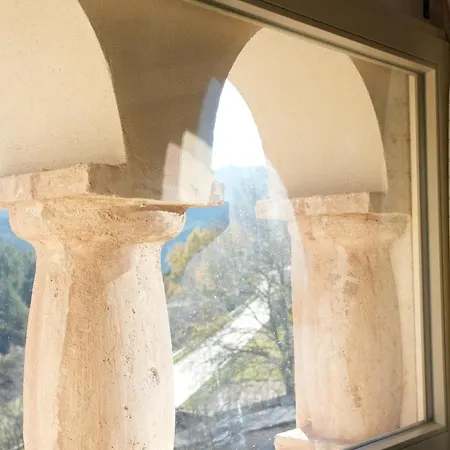 La Torre Casa Modernista Allotjament i esmorzar 3*
